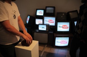Gregor Göttfert, Julian Weidenthaler
Interaktive Installation, 2008
